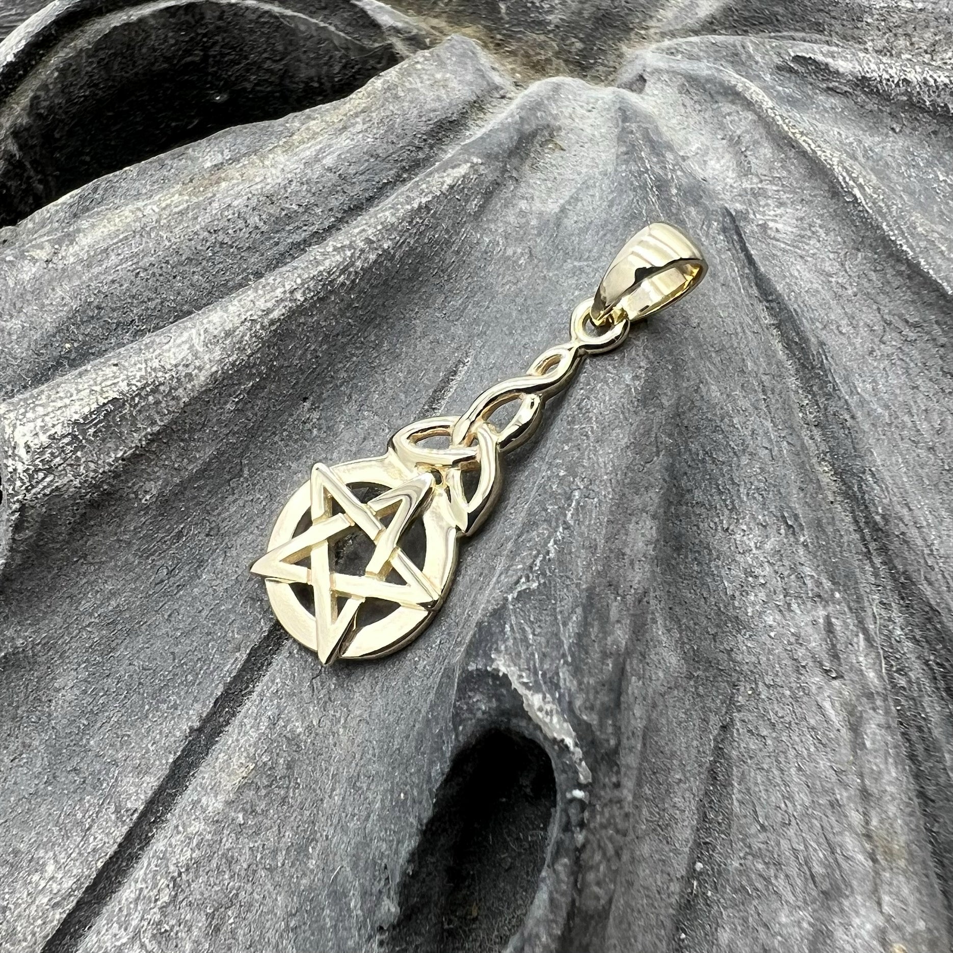 Pentagram Pentacle 14K Yellow Gold Pendant GTP1359