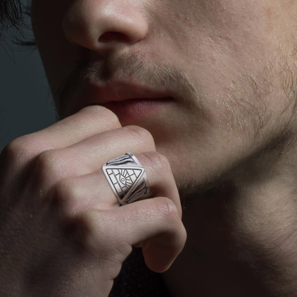 Eye of Providence Silver Ring With Eye of Horus Side TRI2412