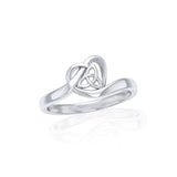Heart with Celtic Trinity Knot Silve Ring TRI1785
